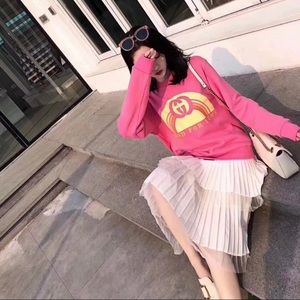 「SOLD」NEW Gucci PINK crewneck  'Blind for Love'